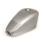 oem style sportster gas tank 2 4 gallon for harley fits 1993 1994 xl fits 1995 2003 xl apart from petcock location